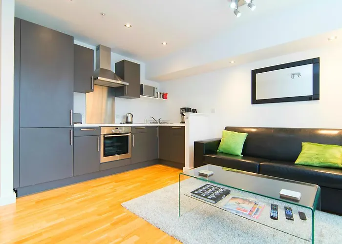 Deluxe Apartment